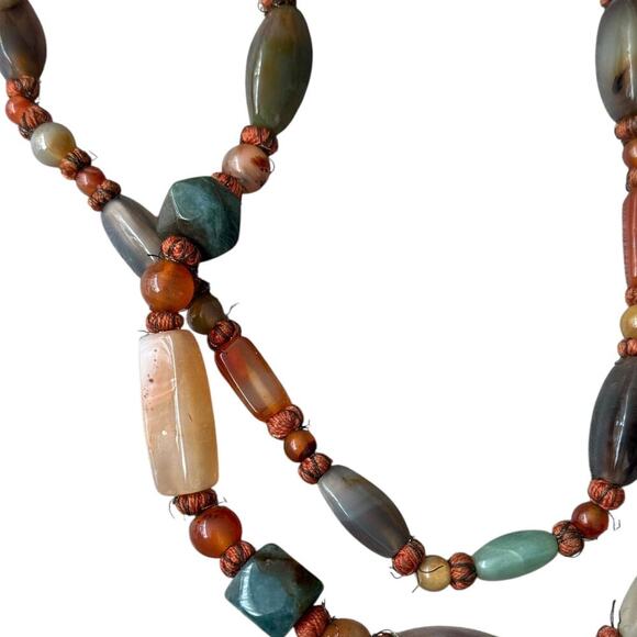 VINTAGE SEMI PRECIOUS BEAD NECKLACE - LARGE KNOTS 54 inch - Picture 4 of 6